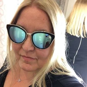 Meet your Posher, Susan